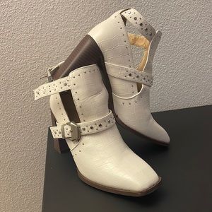 Shein Buckle Decor Croc Embossed Chunky Heeled Booties